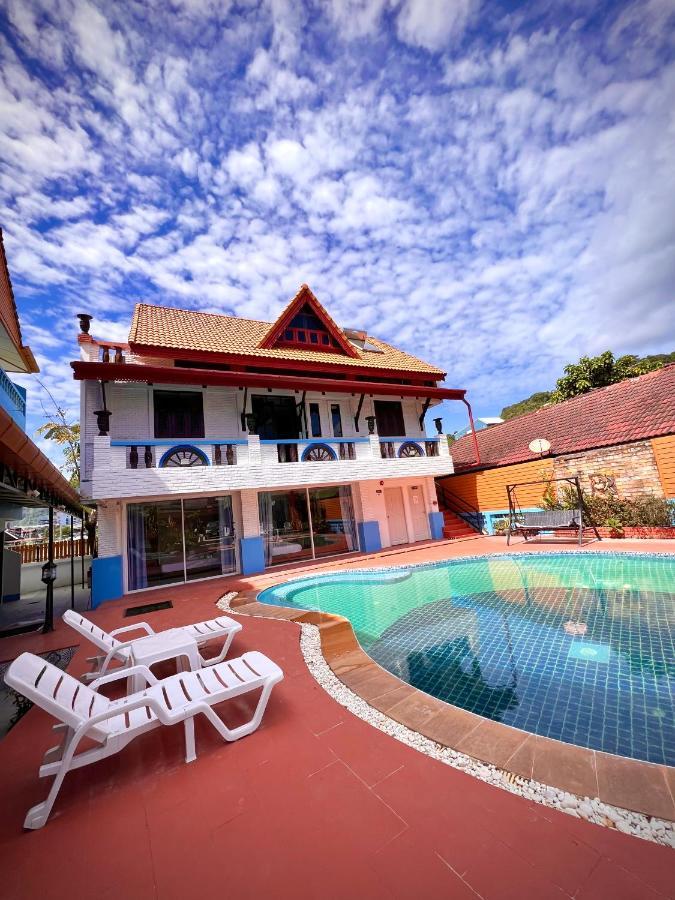Baankasemsuk Resort 般咔 深宿 Patong Dış mekan fotoğraf