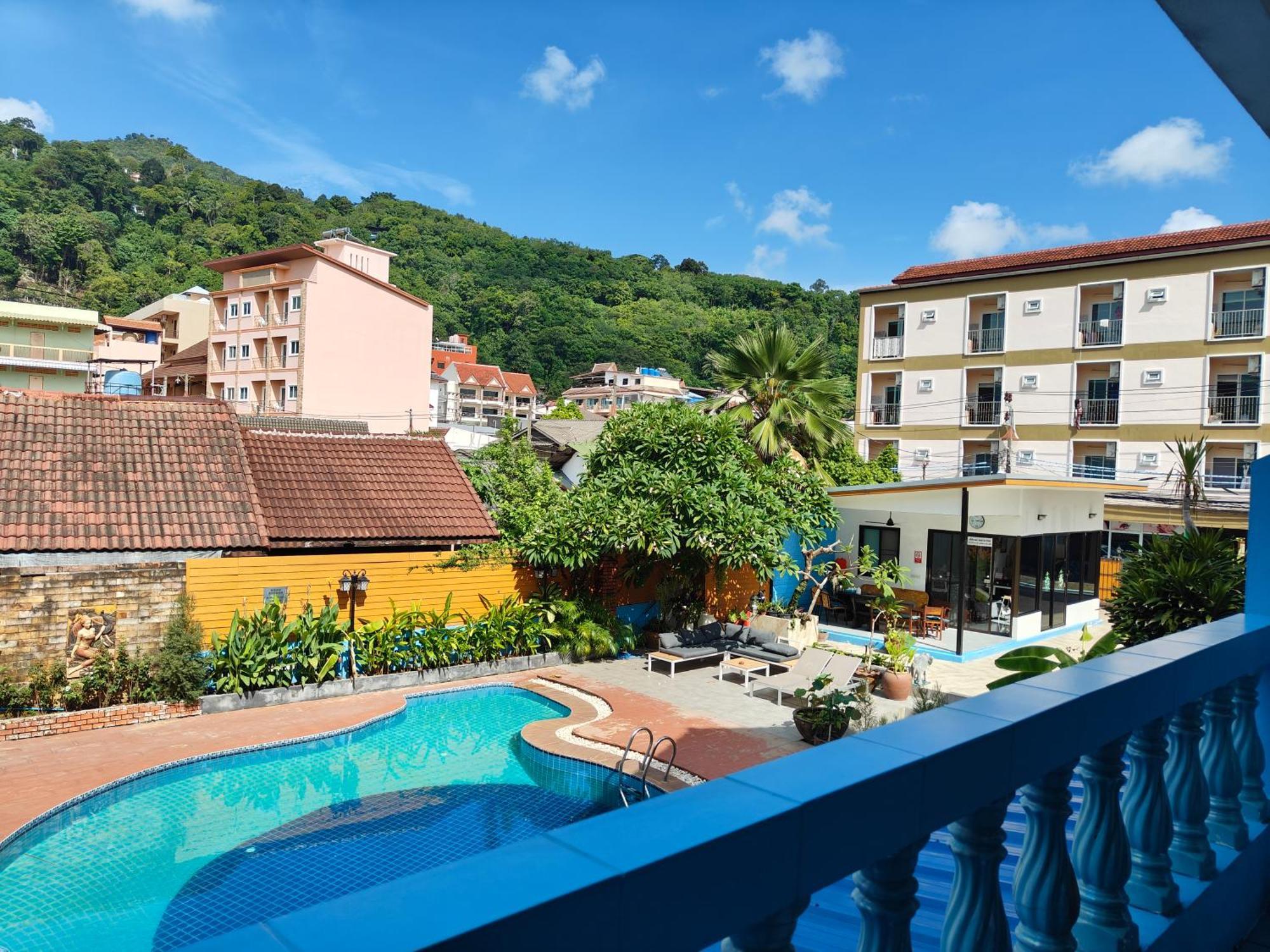 Baankasemsuk Resort 般咔 深宿 Patong Dış mekan fotoğraf