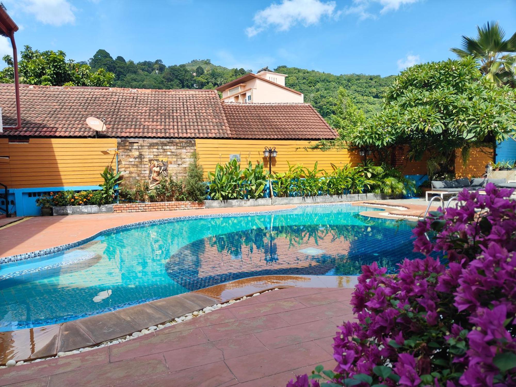 Baankasemsuk Resort 般咔 深宿 Patong Dış mekan fotoğraf