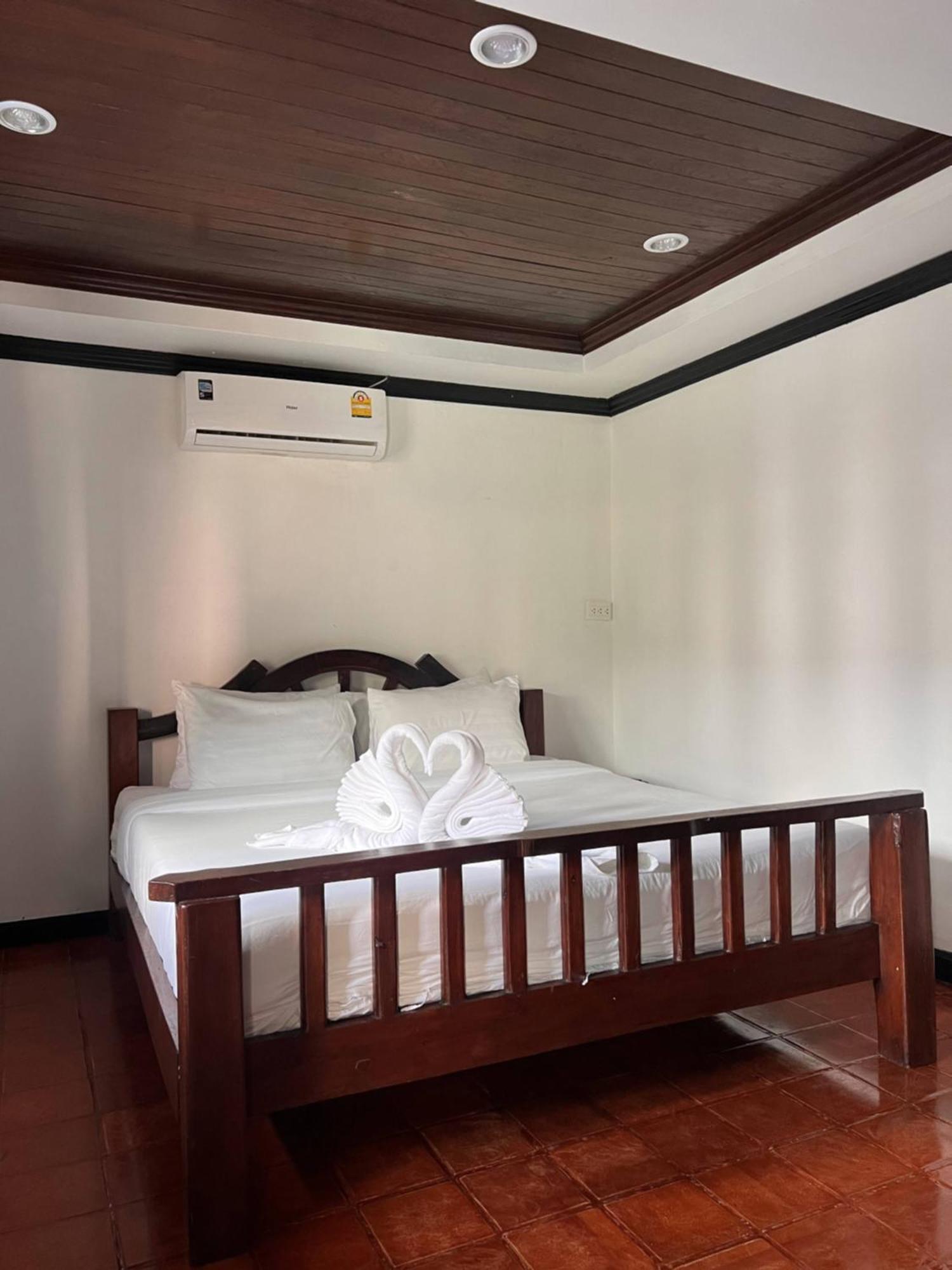 Baankasemsuk Resort 般咔 深宿 Patong Dış mekan fotoğraf