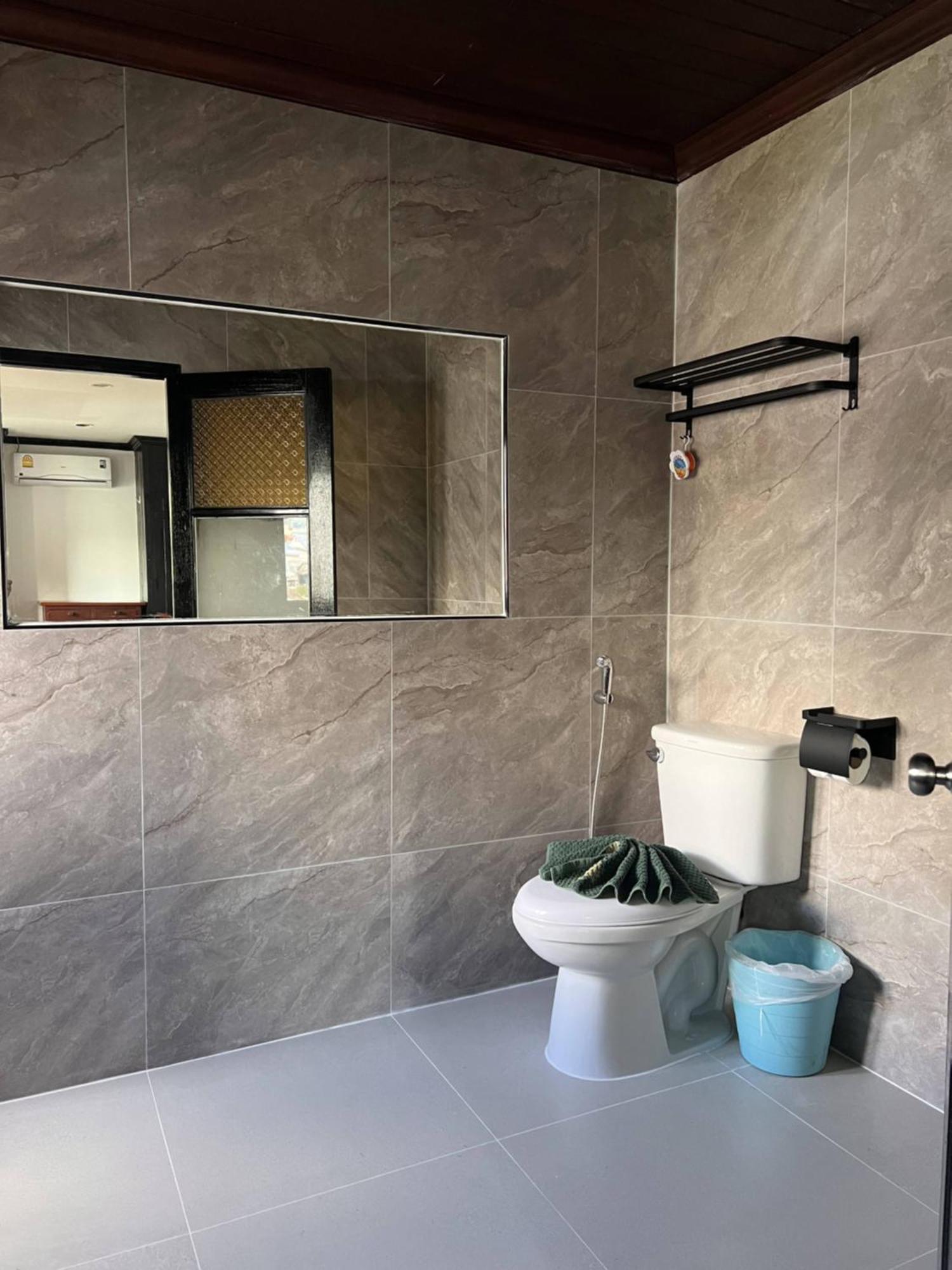 Baankasemsuk Resort 般咔 深宿 Patong Dış mekan fotoğraf
